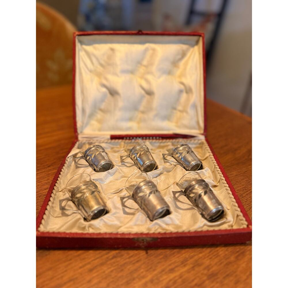 Silver-plated tea glass holders set with original presentation